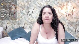 Big ass and super hot natural huge boobs BBW mature