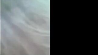 Indonesian Babe Sucks Dick