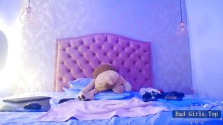 Big tits and big ass latina milf web pussy playing
