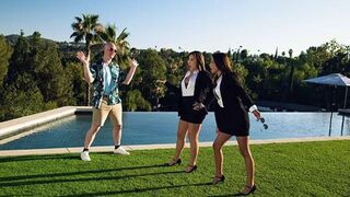 DigitalPlayground - Nicole Doshi, Ava Amira - Just Visiting - Episode 2