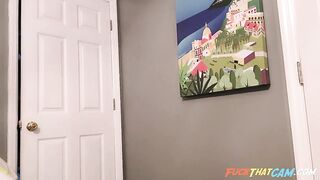Daddy's Big-Titted Blonde BBW Bangs On Webcam