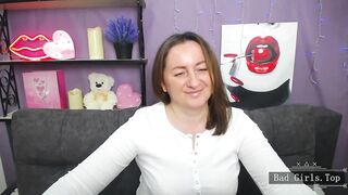 BBW natural big boobs web brunette cute mature