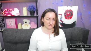 BBW natural big boobs web brunette cute mature