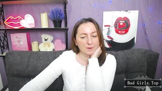 BBW natural big boobs web brunette cute mature