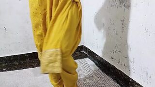 Doctor ko paise nhi dene par usne meri jabar dasti chut mari