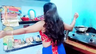 Delhi girl full fun in Her house with her boyfriend