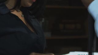 Fuck me on the table