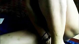 Mamie, une grosse envie en webcam