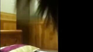 Vietnamese Girl Nguyen Thu Huyen 1994 and Tran Minh Hieu 1998 Amateur Video