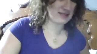 Hot Amateur Cougar Solo Webcam Show