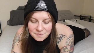 Big-Ass Wisconsin Neighbor Begs For Anal Creampie POV