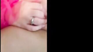 BBW 18-Year-Old Amateur Squirts on Webcam