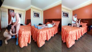 Latina caliente con hermosas piernas follando rico