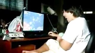 Pretty Asian Girlfriend Gives Oral Sex to her Man with a Friend Watching