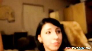 Amateur Webcam Girl Loves Facials
