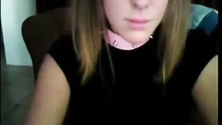 Babe's Webcam Dildo Deepthroat