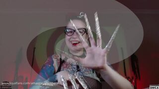 Goddess Amanita - You Want To Feel My Long Silver Claws Under Your Skin