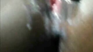 Black Amateur Fingers Herself on Webcam