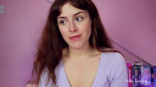 Molly Darling - Giantess Fetish - Little Man Unboxing