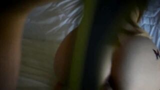 Italienne mignonne sodomisee en levrette