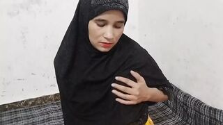 Abbu jaan please muze mat chodiye bahut dard hoti hai