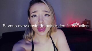 Fille amateur en ahegao suce un gode et se penetre