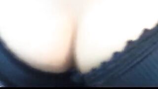 Stor-tit dansk MILF giver blowjob i det offentlige stormagasin